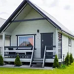 Lodge Malibu Rusinowo (Slawno)