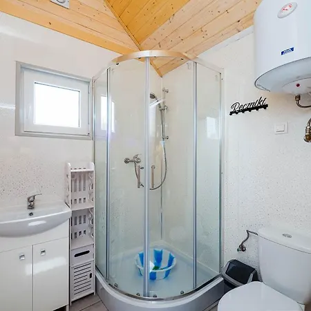 Lodge Malibu Rusinowo (Slawno)